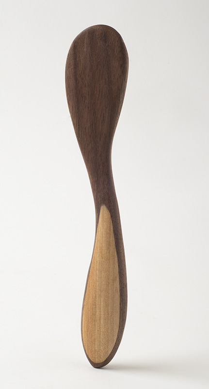 Butter knife, in walnut and birch